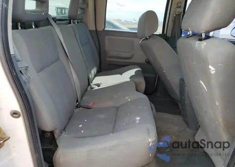 2006 Dodge Dakota Quad z USA, uszkodzony, nr VIN 1D7HW28K16S716458